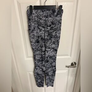Lululemon Leggings, 28” size 4